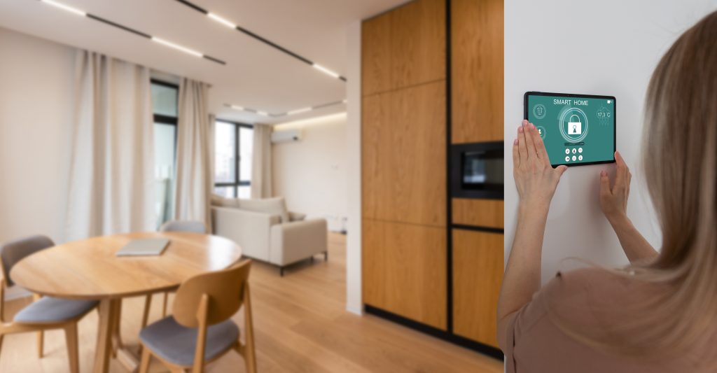 Smart Window Treatments: Automate Light, Comfort & Style